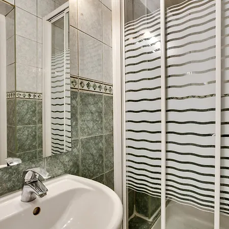 Chic With Terrace In