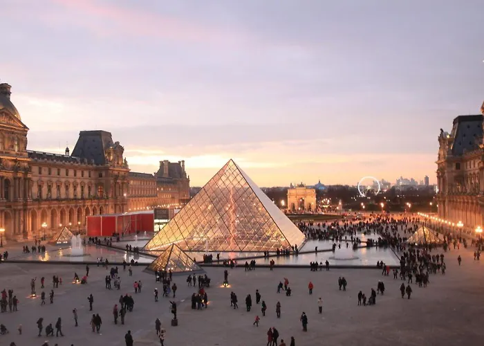 Chic With Terrace In *