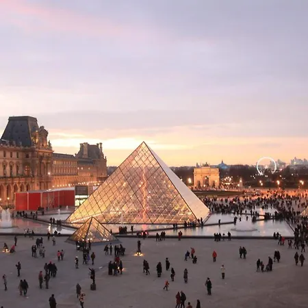 Chic With Terrace In *